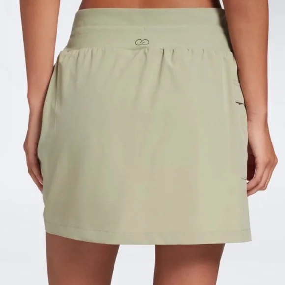 Calia mid rise skort - Picture 2 of 4